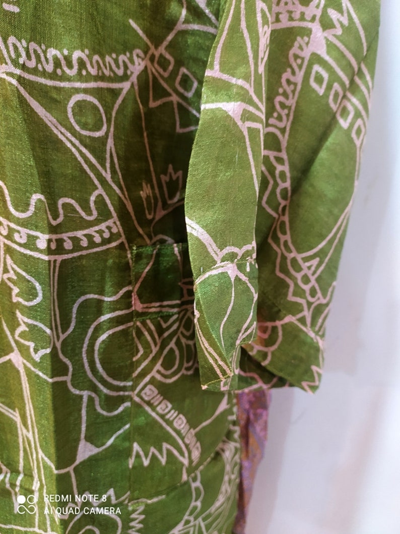 Nightdress Kimono Vintage Silk Sari robe Bathrobe kimono Sleepwear robe nightwear swimwear beachwear recycle vintage boho sari kimono AT-158