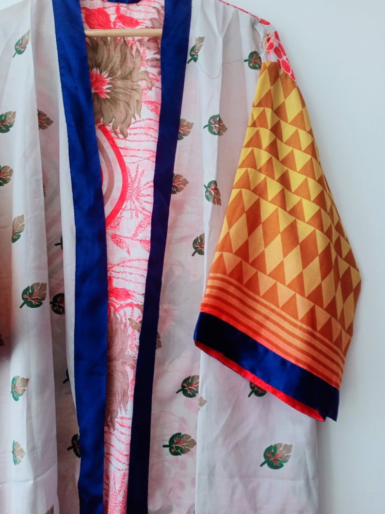 Silk Kimono Robe,Double pocket,Beach dress,Dressing gown,Vintage kimono,Bridesmaid robes,Boho,Bridal Robe,gifts Kimono Dragon At-221