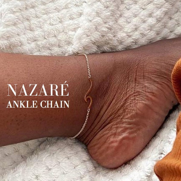 Knöchelkette, leichte Fußkette, Strandschmuck, Wellenkette, Surfer Schmuck, Sommerschmuck, VSCO girl, goldene Kette •  Nazaré Ankle Bracelet