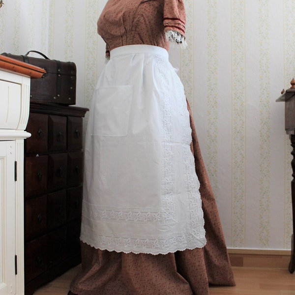 White lace apron pure antique cotton