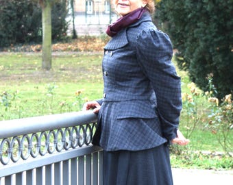 Jacket in the style of the 1890s, made of wool or a wool blend, fully lined