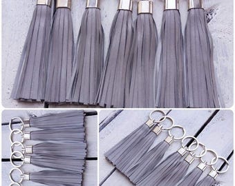 Large Reflective Tassel Charm – 14 cm – Silver Grey – For Bag, Backpack or Luggage