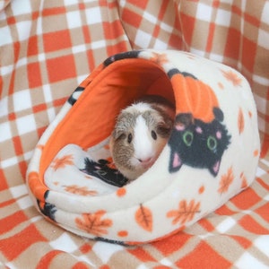 Customizable Guinea Pig Hideout | Washable, Unique Shape | 200+ Fabric Prints