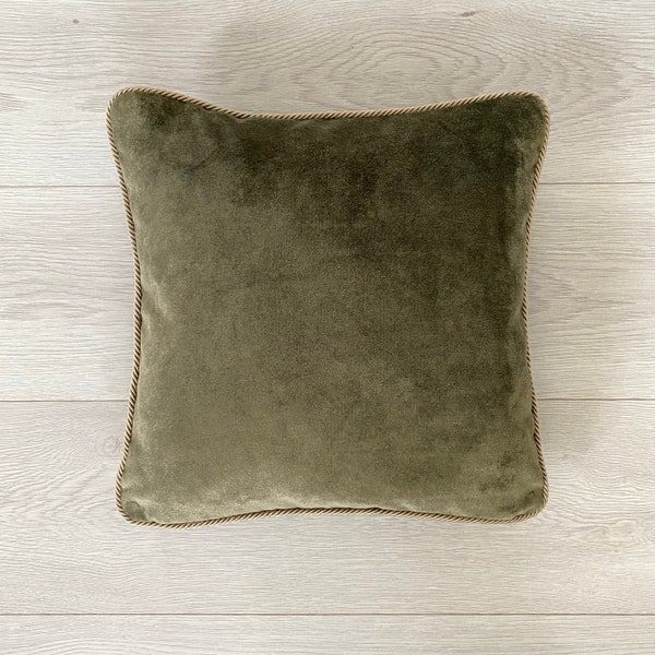 Army green velvet pillow cover, Dark moss pillow cover with decorative rope, Hunter green pillow cover, 14x14, 20x20, 22x22, 24x24, 26x26