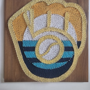 Brewers and Milwaukee People&#39;s Flag Logo/String Art