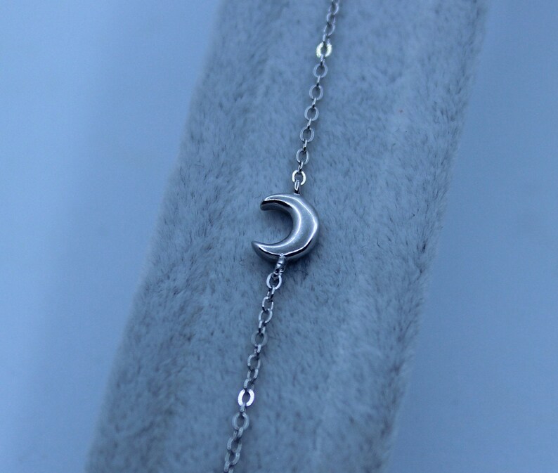 925 Sterl\u0131ng Silver Minimalist Adjustable Crescent Moon Bracelet