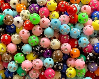 200 perles rondes de couleurs mélangées - Perles cloutées en métal de 8 mm pour la fabrication de bijoux, bracelets, boucles d'oreilles, colliers