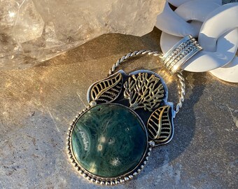 LaReina ocean jasper necklace