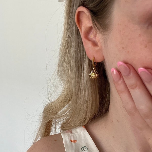 Gold Sun Earrings, Sun Face Charm Hoops, Waterproof Summer Hoops, Huggie Hoop Earrings, Gold Hanging Hoops, Minimalist Charm Hoops