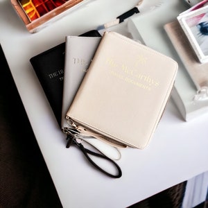 Personalisierter Familienreiseveranstalter, Urlaubveranstalter, Reisegeschenk, Reisebrieftasche, Passinhaber, Reisedokumentordner, personalisiert