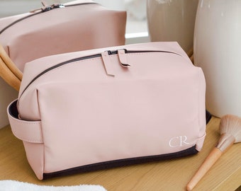 Personalised Toiletry wash bag, Initials bag with monogram, Cosmetic Makeup Bag, Toiletry Bag, Vegan Bag for Bridesmaid, Fathers day bag