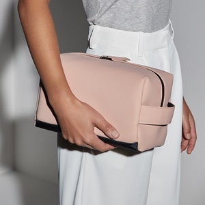 Kulturtasche mit Monogramm, Kulturtasche mit Initialen, personalisierte Kulturtasche, Kulturtasche vegan für die Brautjungfer, Vatertagstasche