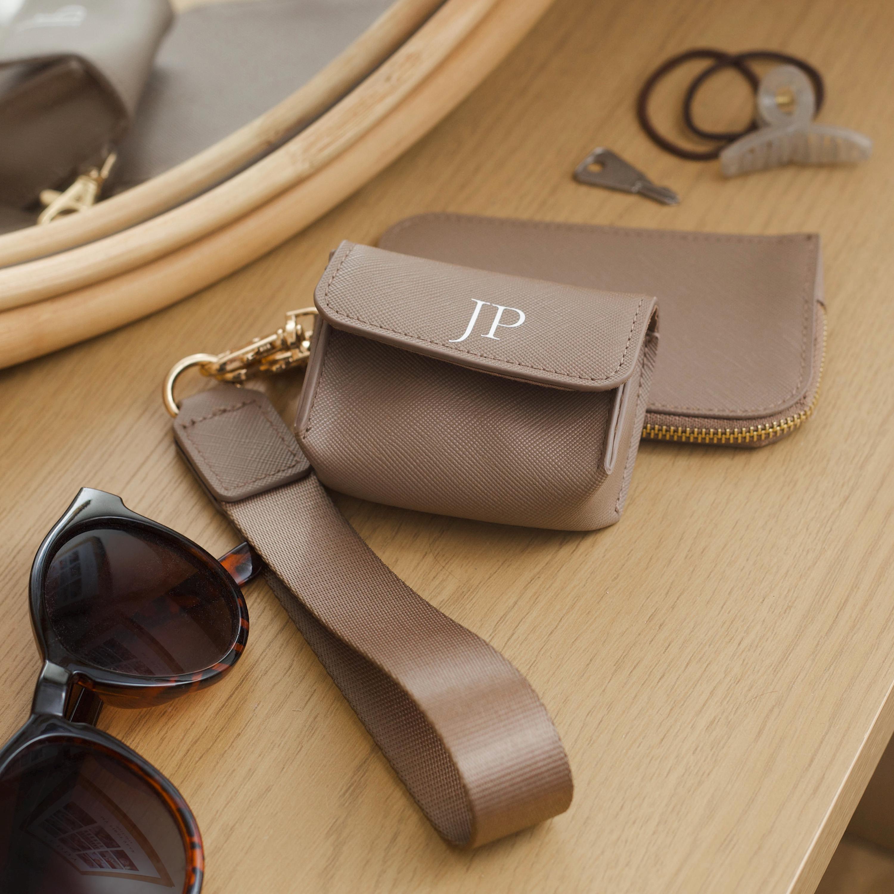 Dual pouch wristlet lululemon - Etsy 日本