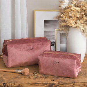 Trousse da toilette in velluto personalizzata, beauty case, beauty case con iniziali personalizzate per lei, regalo per San Valentino, regalo con monogramma, regalo per lei