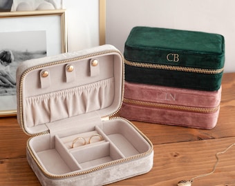 Personalised Velvet Jewellery Box – Travel Ring & Earring Case, Monogram Gift for Her, Bridesmaid, Birthday, Christmas gift for her