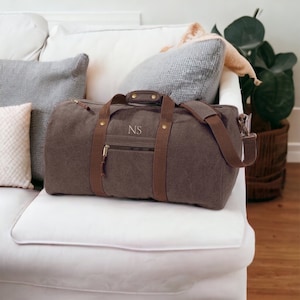 Sac de week-end personnalisé Mens Holdall, sac pour hommes pour voyager, sac de vol week-end, sac en toile vintage pour hommes, cadeau pour hommes pour Noël image 1