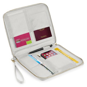 Personalised Family Travel Organiser, Holiday Organiser, Travel Gift, Travel Wallet, Passport Holder, Travel Document Folder, Personalised image 9