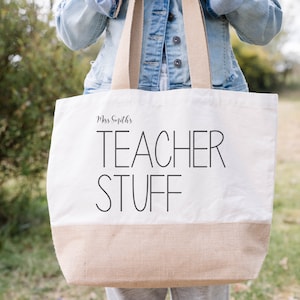 Sac fourre-tout personnalisé pour enseignant avec nom - Cadeau de fin d'année pour les enseignants, aide-enseignant, cartable en coton et jute, trucs pour enseignant, cadeau AT