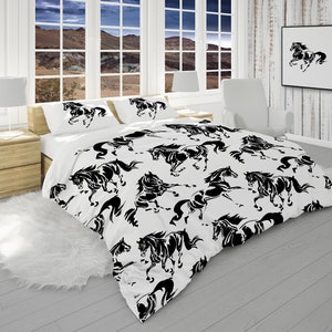 Black and White Bedding Set, Comforter and Pillow Shams with Horse, Southwestern Bedding, Farm Bedroom Décor