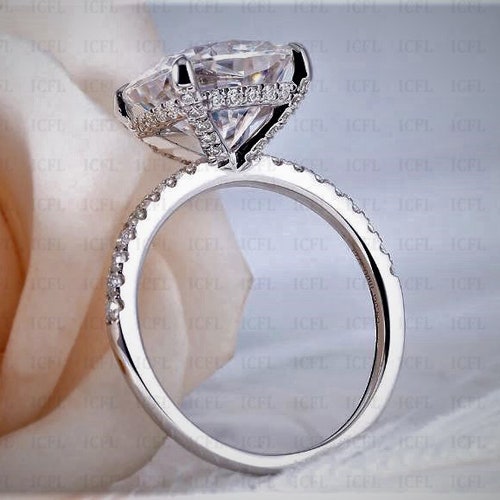 Cushion 2 Carat Moissanite Engagement Ring 14k Solid Gold - Etsy