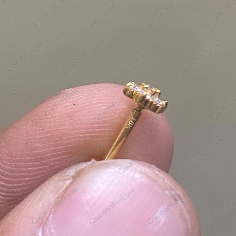 18K Gold Flower Diamond Nose Pin Flat Back Threadless Push Stud Piercing Ring bild 3