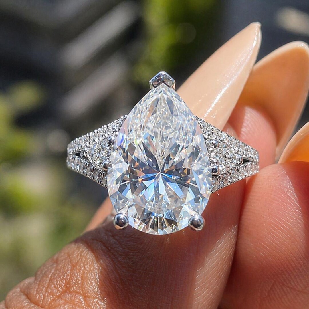 Pear Cut Lab Grown Diamond Engagement Ring, 14K White Gold Split Shank ...