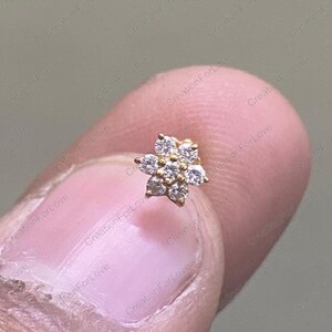 18K Gold Flower Diamond Nose Pin Flat Back Threadless Push Stud Piercing Ring bild 8