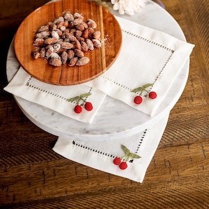 Cherry Cocktail Napkin 3D Cherry Cloth Napkin Cherry Linen Napkin Fruit Party Napkin Boho Home Decor Fruit Home Decor Food Table Top Decor