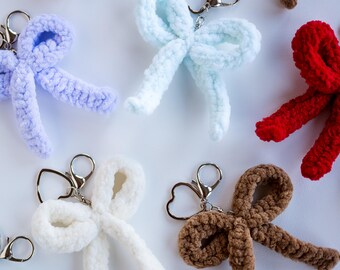 Bow Keychain Bow Charm Chunky Bow Bag Charm Crochet Bow Keychain Bow Zipper Pull Bow Backpack Charm Crochet Keychain Girly Car Keychain