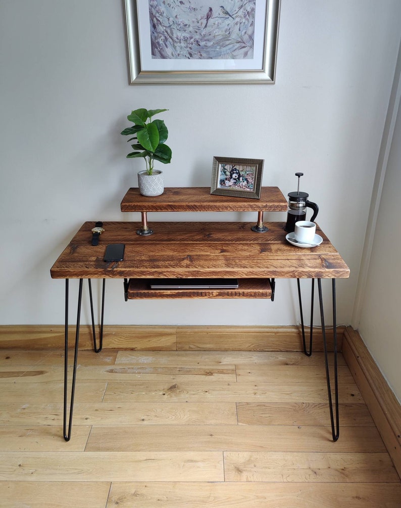Rustic Desk, with Retractable Keyboard Shelf, Raised Stand & Steel Hairpin Legs Reclaimed Wood Table Workspace Furniture Industrial Bild 6