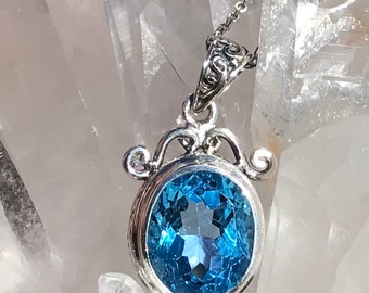 Swiss blue topaz pendant necklace