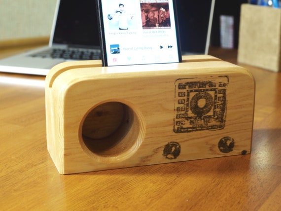 cell phone speaker box