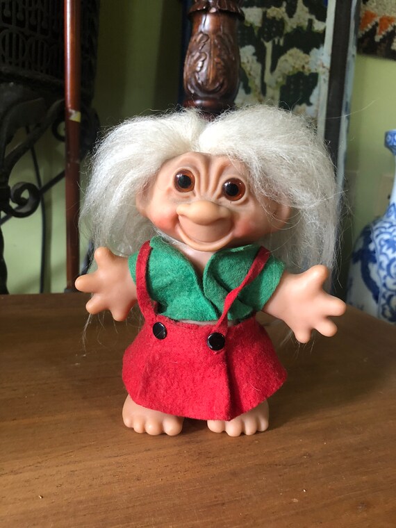 thomas dam troll