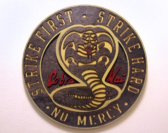 Cobra Kai Dojo - Karate Kid - Holz Relief Schnitzerei