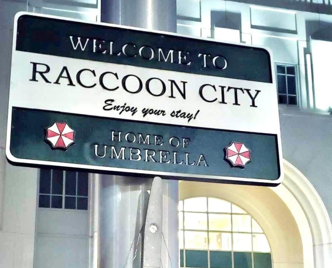 Raccoon City Welcome Sign - Resident Evil - Wood Carving - Wall