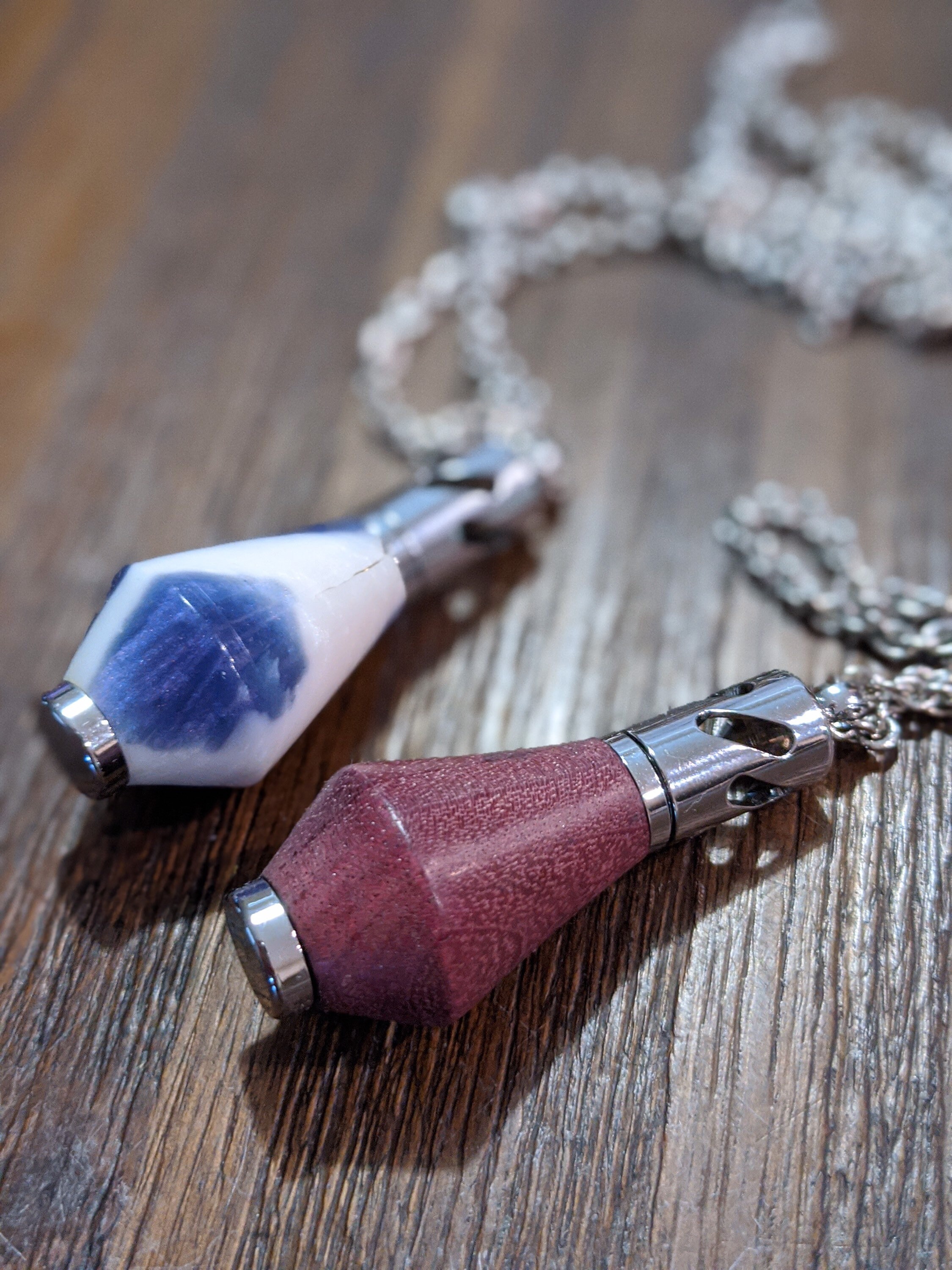 Wood or Resin Aromatherapy Necklace