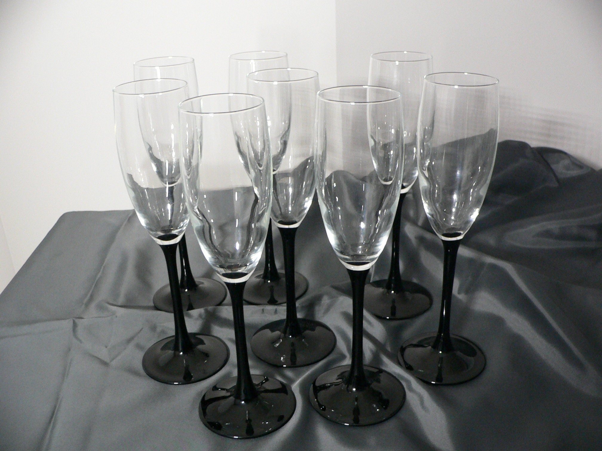 Vintage Luminarc Black Stem Modern Champagne Flute Home & Living