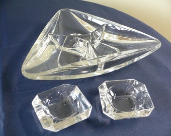 Vintage Val Saint Lambert clear crystal triangle shaped trinket nut dish ashtray and 2 small Messancy pattern two rest ashtrays.