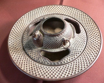 Antique Japanese Nambu Tekki cast iron incense burner raised lid with happy turtle.1920s Japanese Taisho period iron incense burner signed.