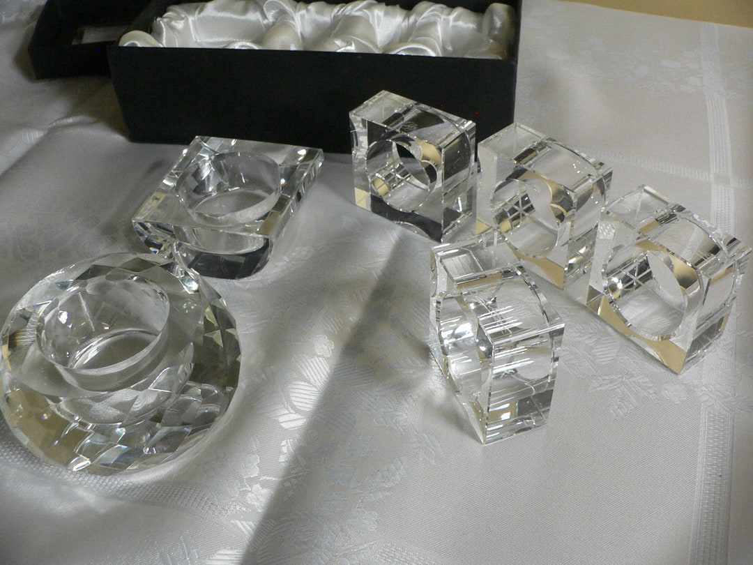 Oleg cassini 2024 ring holder