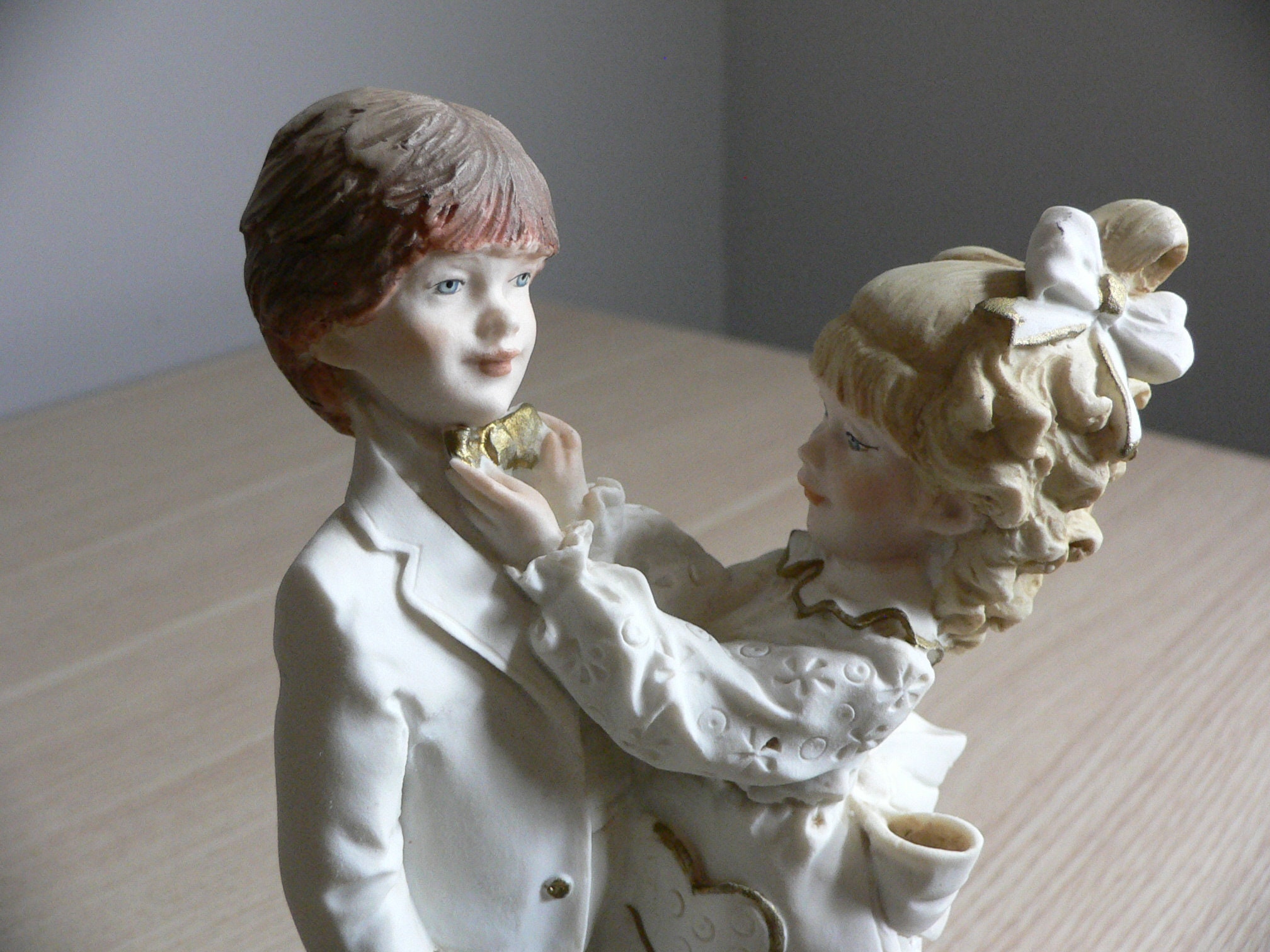 Vintage Auro Belcari 1984 DEAR Capodimonte Figurine on Wood