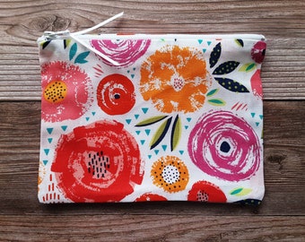 Floral zipper pouches, flower zipper pouches, summer zipper pouches