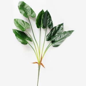 Real Touch Tropical Anthurium Bush bendable Stem X 7 leaves Home decoration Wedding Centerpiece Bouquet Pew Flower