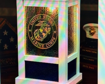 Gepersonaliseerde militaire eerbetoonlamp, handgemaakte hout- en glastaklamp, op bestelling gemaakt, cadeau leger marine mariniers luchtmacht veteraan