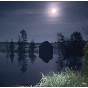CARTES POSTALES Pleine lune de Jackson Harbour (5). Photo prise le 7-4-20 de FinnHagenArt par Finn Hagen de Washington Island, Wisconsin