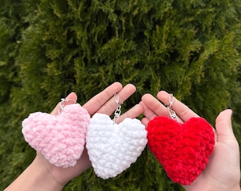 Crochet Heart Keychain, Handmade Amigurumi , Valentine's Heart, Valentine's gift