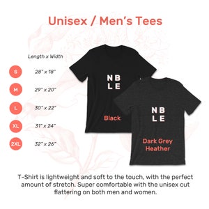 Pu&ograve; includere: Due t-shirt unisex, una nera e una grigio scuro melange, con la parola "NBLE" stampata in bianco sul davanti. La tabella delle taglie mostra la lunghezza e la larghezza di ogni taglia in pollici.