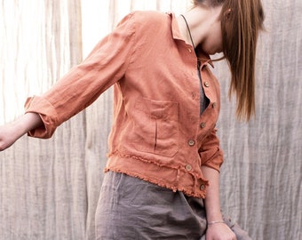 Ladies, short, linen jacket. Summer jacket with collar. Women's light jacket with pockets