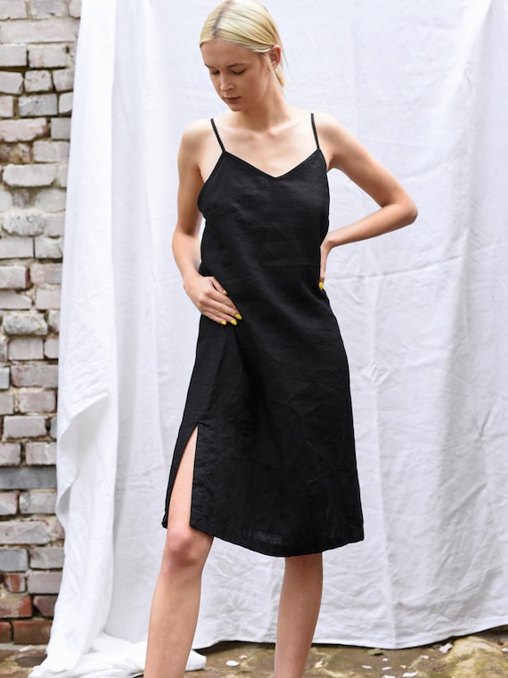 Robe midi en lin avec bretelles. Robe longue avec fentes. Chemise femme en lin. Vetements de detente en lin Etsy France