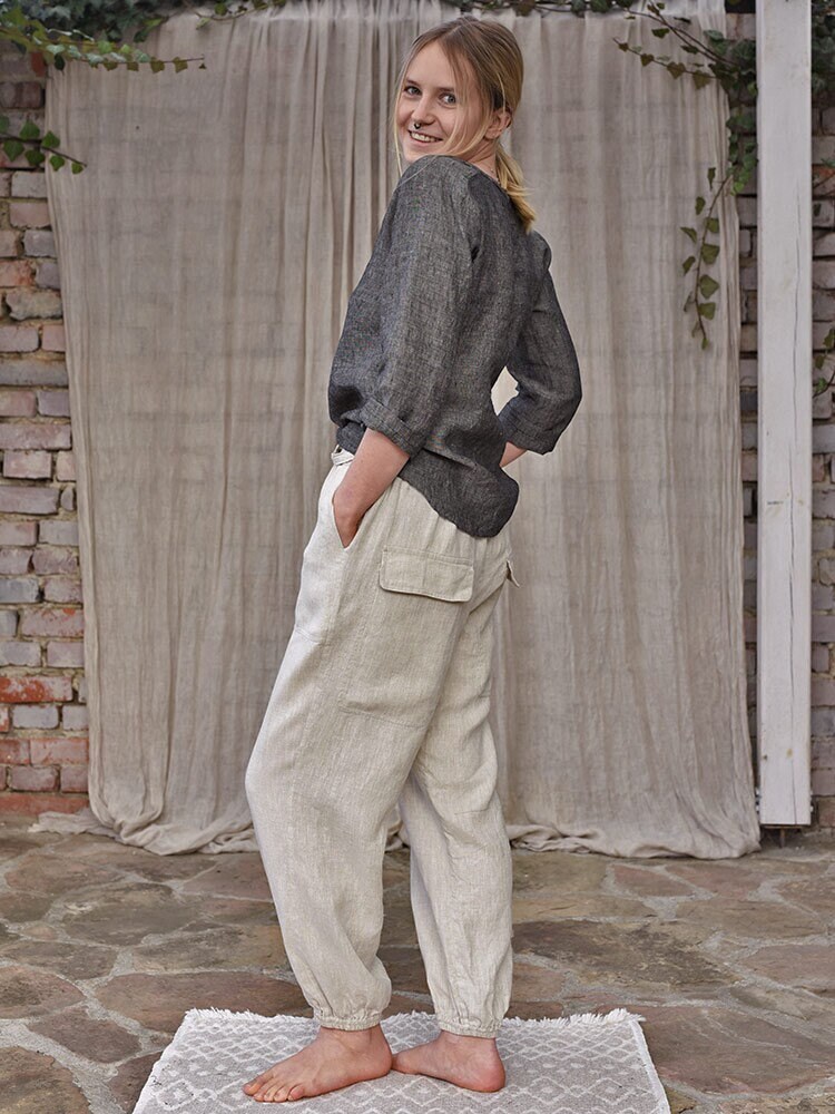 Pantalones anchos de lino para mujer con elástico en las piernas. Pantalones largos holgados para mujer con cinturilla elástica y bolsillos grandes. Parte inferior elástica en las piernas.